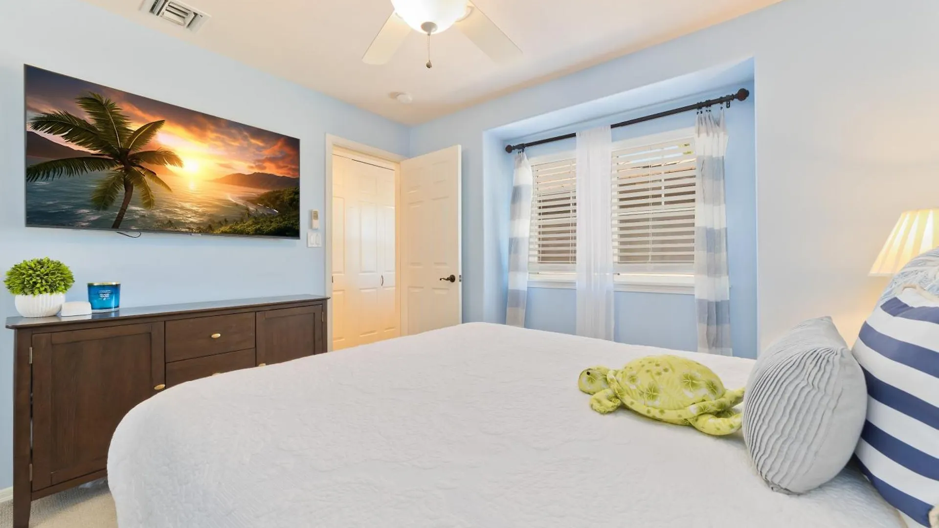 Hilton Pool Pass Included - Stylish Central Villa Mins To Beach Pool & Spa Waikoloa